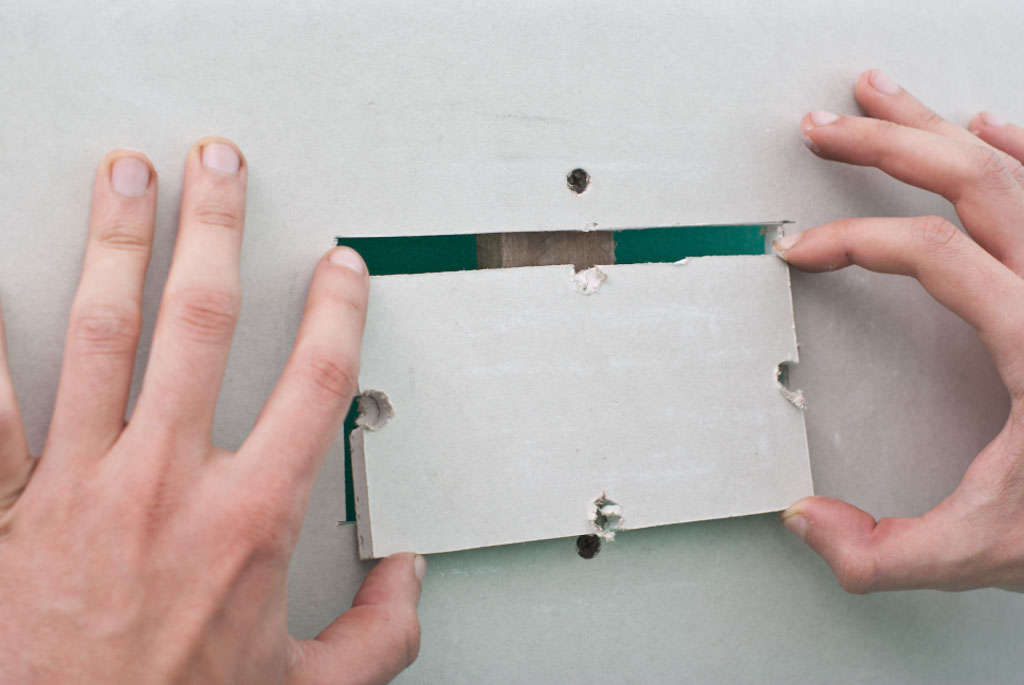 how-to-patch-nail-holes-in-sheetrock-sdirectmanager