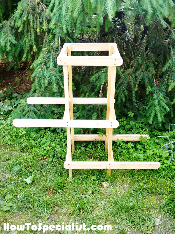 Frame-of-the-plant-stand