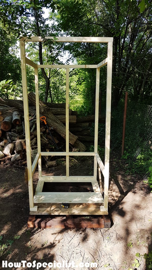 Outhouse-frame