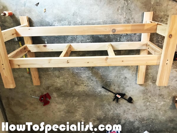 Assembling-the-bench-frame