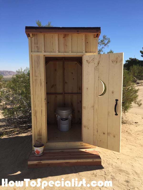 DIY-Outhouse