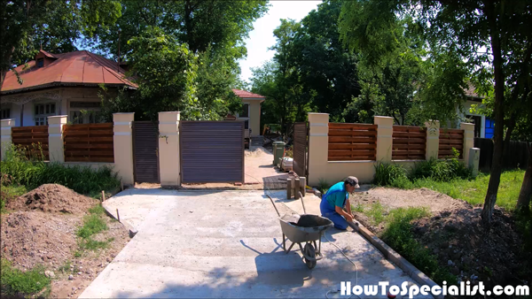 Fitting-the-concrete-edge-borders---driveway-project