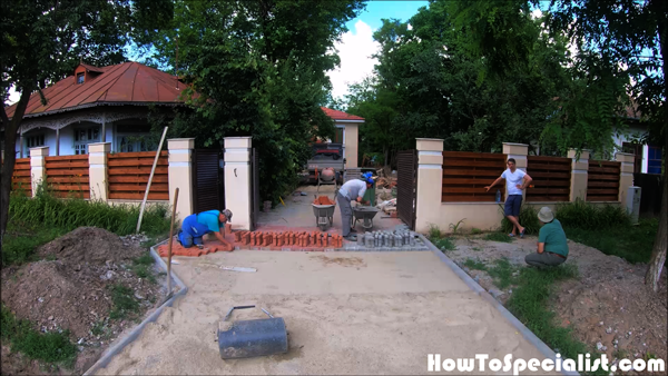 Laying-the-block-pavers---driveway-project