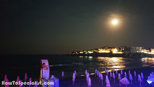 Bulgarian-beach-at-night