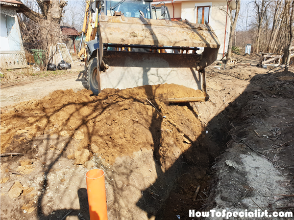 Covering-the-drain-field-with-soil