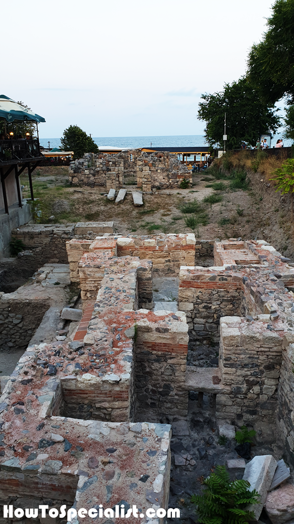 Old-ruins-in-sozopol