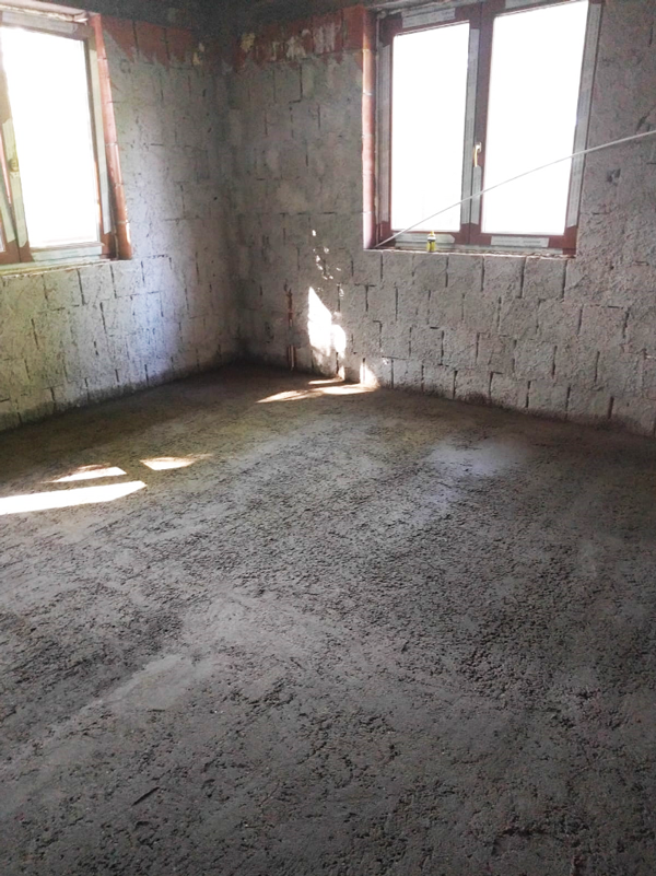 Living-room-screed