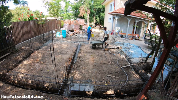 Pouring-concrete-in-the-trenches