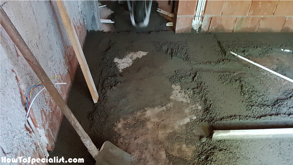 Screeding-the-bedrooms