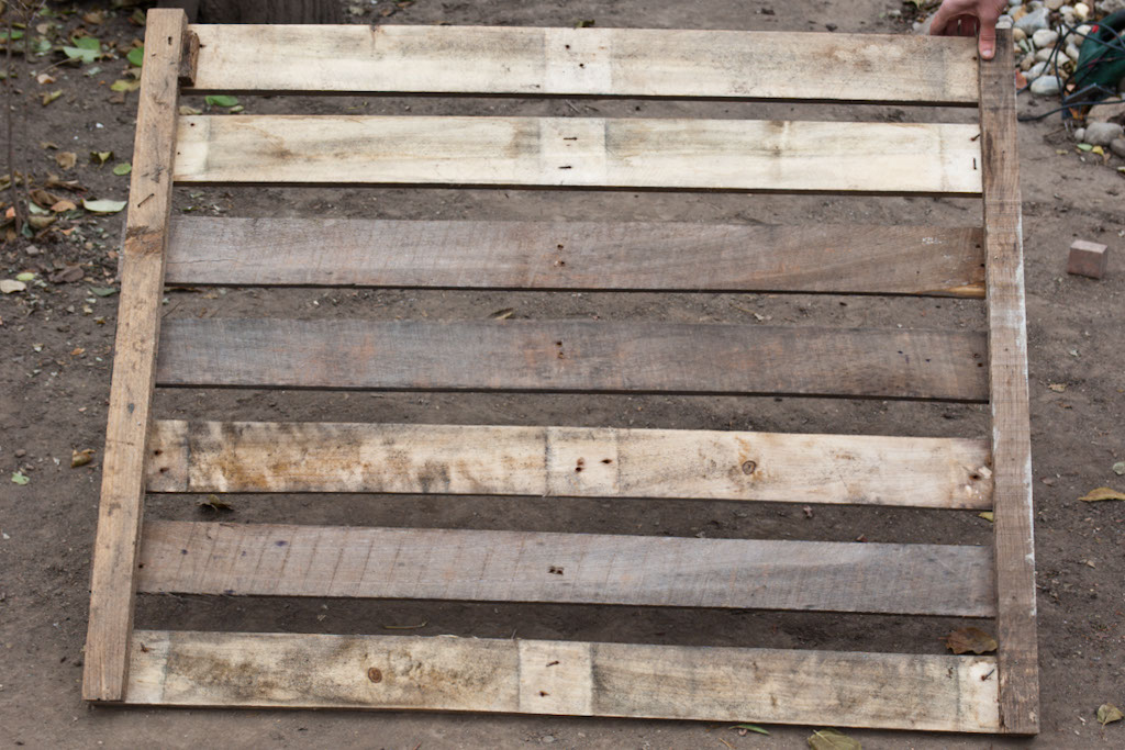 Compost bin wall panel