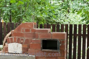 Brick pizza oven chimney