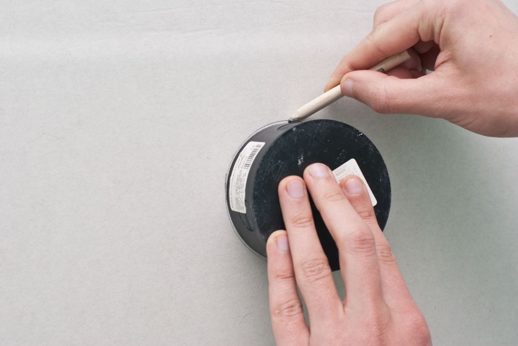 Drawing circular hole on drywall