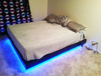 DIY-Platform-Floating-Bed