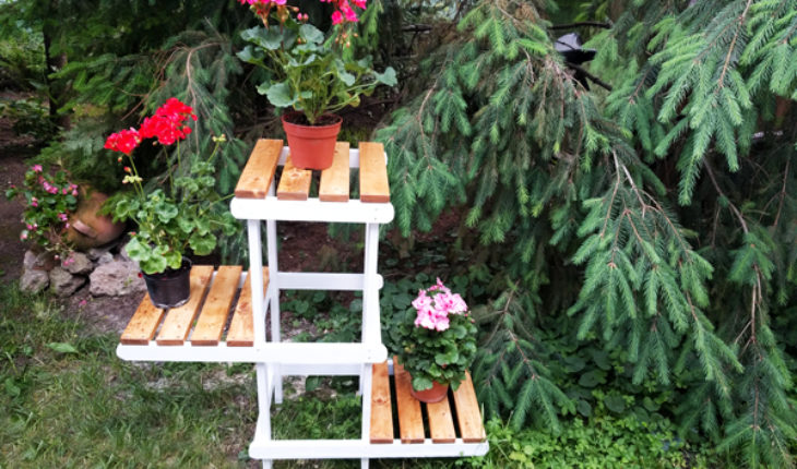 How-to-make-a-plant-stand