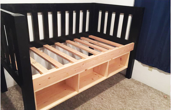 DIY Trundle Bed with Storage HowToSpecialist - How to ...