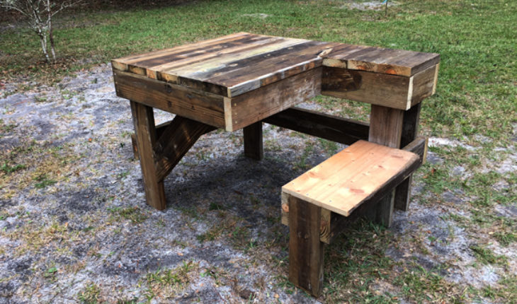 DIY-Recycled-Wood-Shooting-Bench