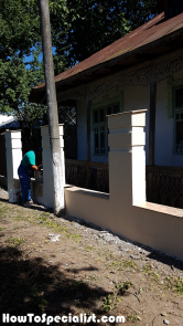 Applying-the-decorative-paint---Concrete-Fence