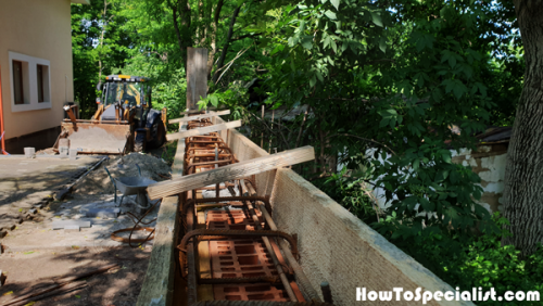 Fitting-the-top-rebar-beam