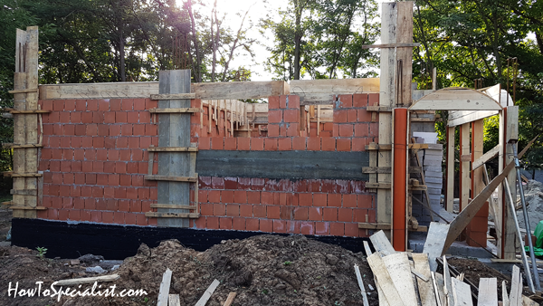 Formwork-for-first-floor---brick-house