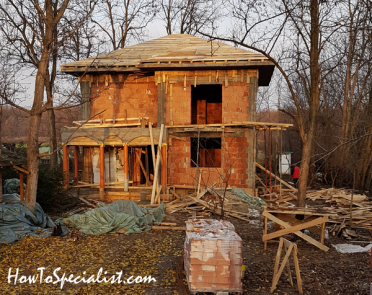 Roofing-for-brick-house