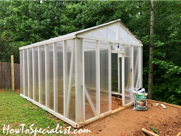 Building-a-12x16-greenhouse