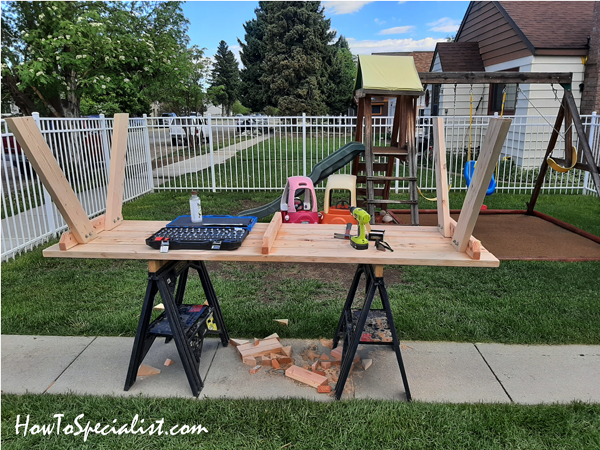 How-to-build-a-picnic-table