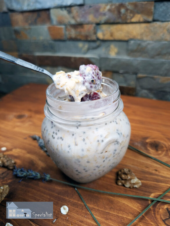 Overnight-oats-and-chia-seeds