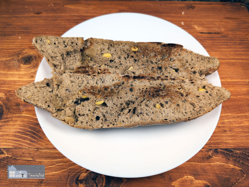 Whole-grain-baguette