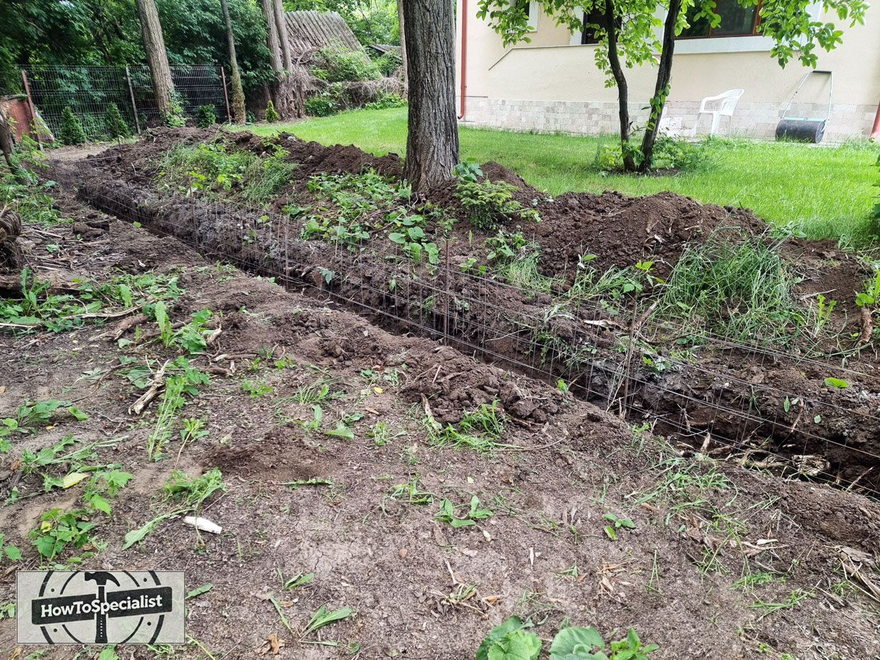 Building-the-retaining-wall