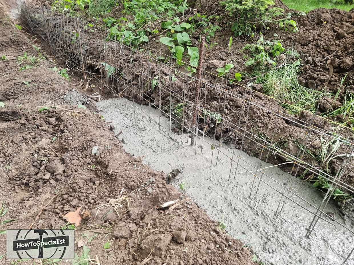 Concrete-inside-the-trench