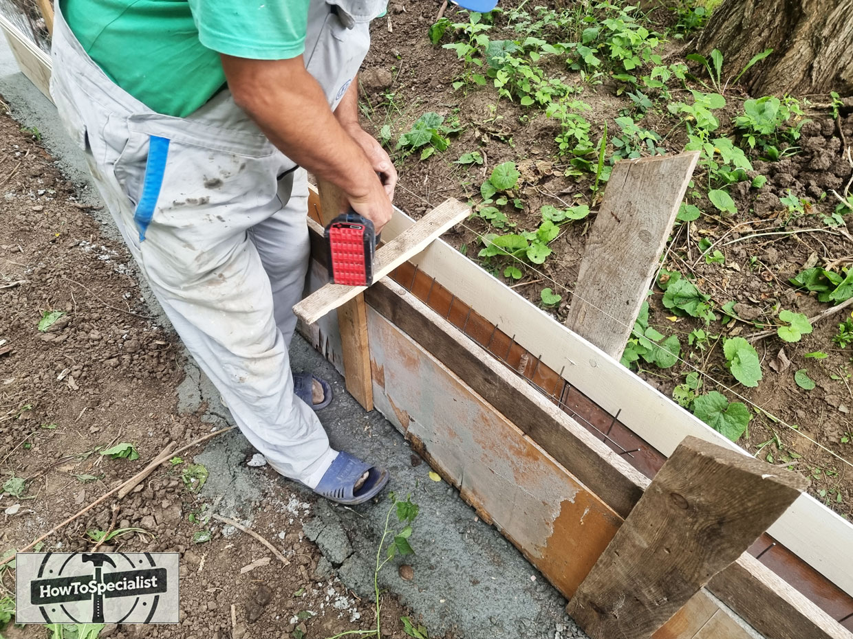 Detail---wooden-formwork
